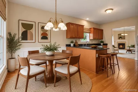 Dining - 23875 Thorn Dr, Flat Rock, MI 48134 photo 4 of 4
