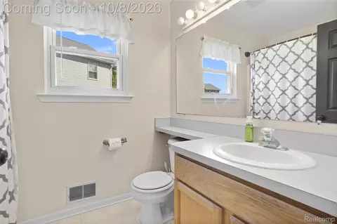 Bath - 2259 Hickory Circle Dr, Oceola, MI 48855 photo 1 of 3