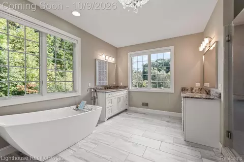 Bath - 5648 Ciderberry Dr, Genoa, MI 48116 photo 1 of 11