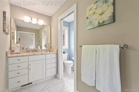 Bath - 5648 Ciderberry Dr, Genoa, MI 48116 photo 7 of 11