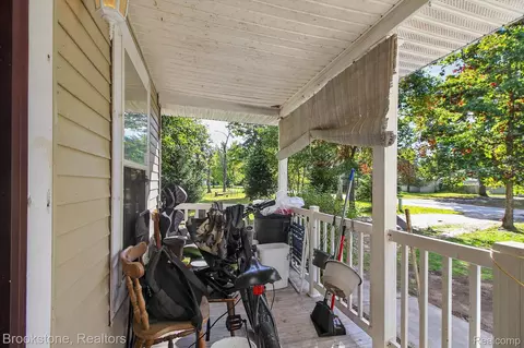 Exterior - 650 Lynn St, Baldwin, MI 49304 photo 3 of 9