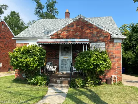19726 Prairie St, Detroit, MI 48221