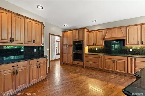 Kitchen - 2848 E Mill Creek Rd, St. Clair, MI 48079 photo 2 of 4