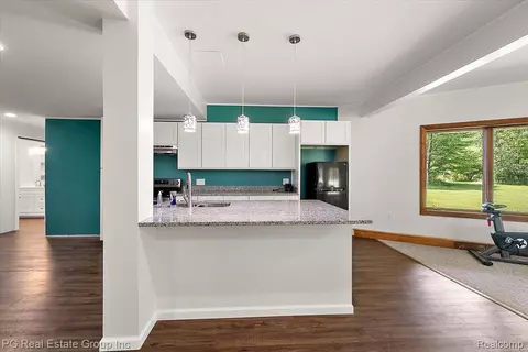 Kitchen - 2848 E Mill Creek Rd, St. Clair, MI 48079 photo 4 of 4