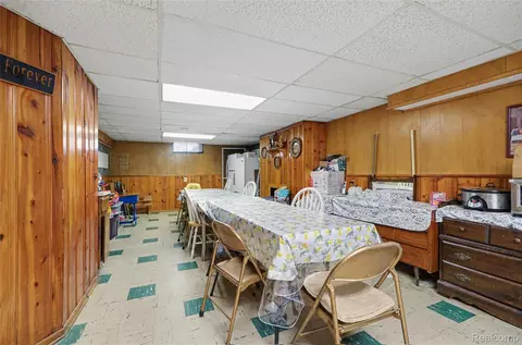 Other - 21750 Schroeder Ave, Eastpointe, MI 48021 photo 2 of 8