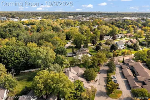 View/Area - 7133 Bridge Way, West Bloomfield, MI 48322 photo 5 of 6