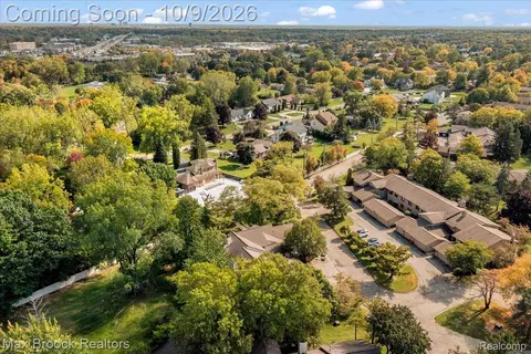 View/Area - 7133 Bridge Way, West Bloomfield, MI 48322 photo 4 of 6