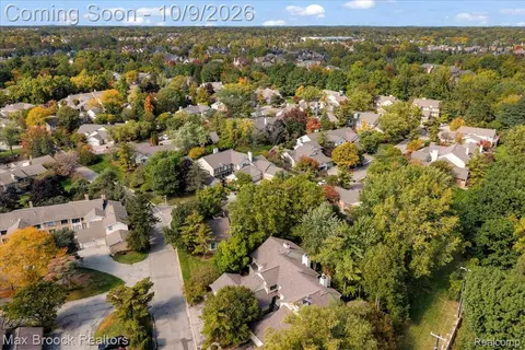 View/Area - 7133 Bridge Way, West Bloomfield, MI 48322 photo 6 of 6