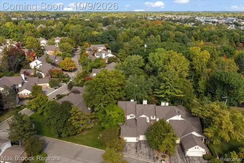 View/Area - 7133 Bridge Way, West Bloomfield, MI 48322 photo 2 of 6