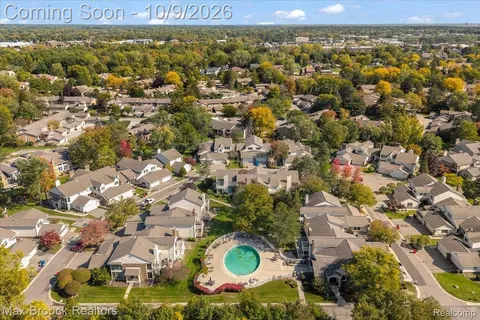 View/Area - 7133 Bridge Way, West Bloomfield, MI 48322 photo 1 of 6