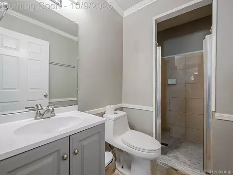 Bath - 6358 Dexter St, Romulus, MI 48174 photo 4 of 4