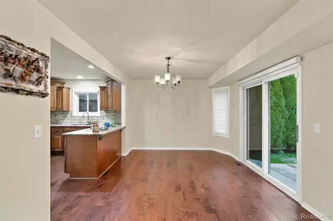 Dining - 50576 Commons Dr, Macomb, MI 48042 photo 1 of 1
