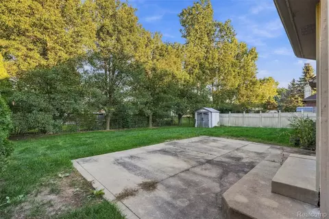 Exterior - 50576 Commons Dr, Macomb, MI 48042 photo 3 of 3