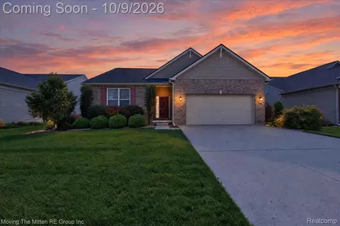 7496 Natalie Dr, Ypsilanti, MI 48197