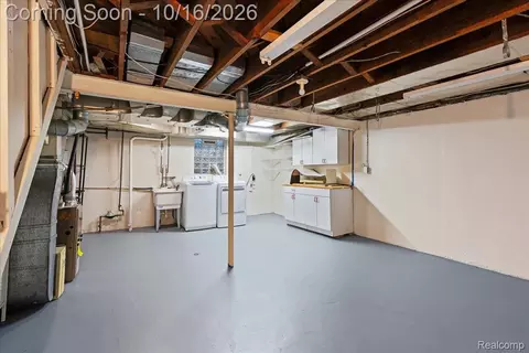 Other - 1734 Graefield Rd, Birmingham, MI 48009 photo 4 of 6