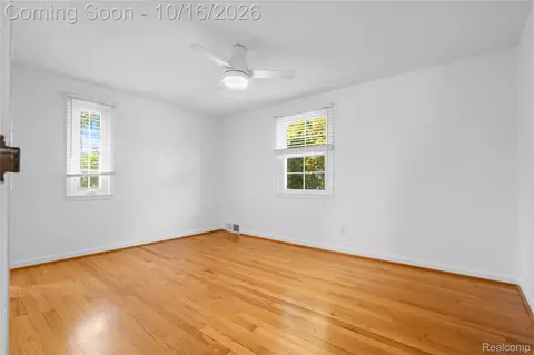 Bedroom - 1734 Graefield Rd, Birmingham, MI 48009 photo 2 of 4