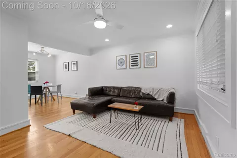Living - 1734 Graefield Rd, Birmingham, MI 48009 photo 1 of 2