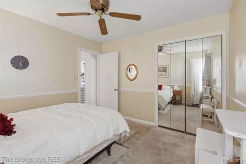 Bedroom - 613 E Atherton Rd, Flint, MI 48507 photo 2 of 6