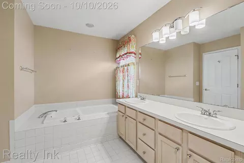 Bath - 4646 Roundtree Dr, Genoa, MI 48116 photo 1 of 2