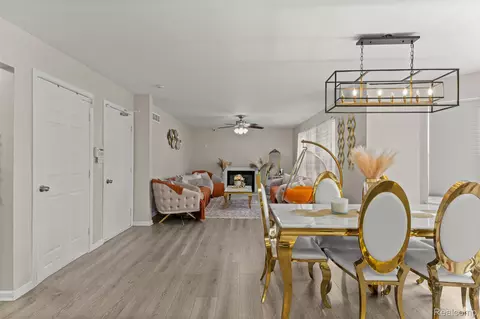 Dining - 28215 Hillsbriar Dr, Romulus, MI 48174 photo 2 of 3