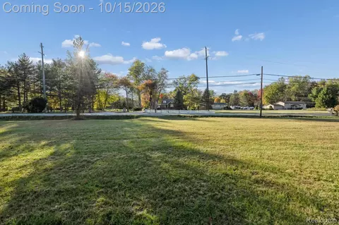 000 S Huron River Dr, Romulus, MI 48174 photo 12