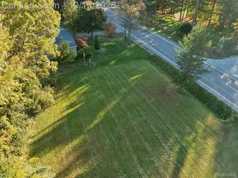 000 S Huron River Dr, Romulus, MI 48174 photo 6