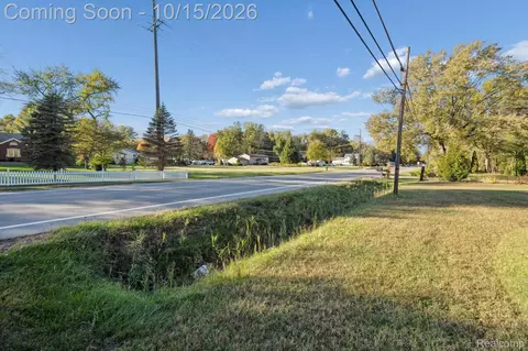 000 S Huron River Dr, Romulus, MI 48174 photo 9