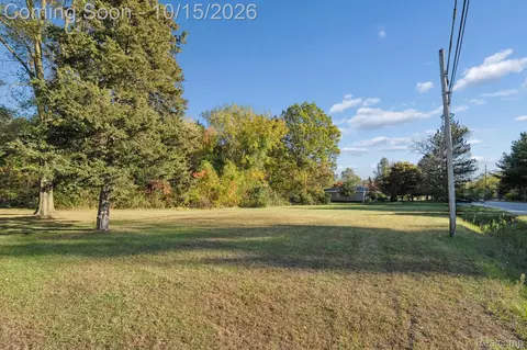 000 S Huron River Dr, Romulus, MI 48174 photo 13