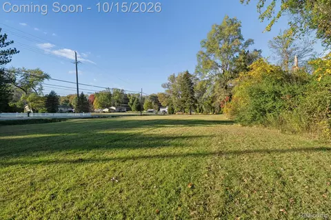 000 S Huron River Dr, Romulus, MI 48174 photo 11