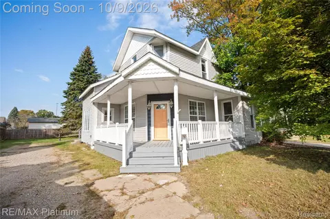 207 N Mill St, Clio, MI 48420