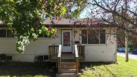 23010 Purdue Ave, Farmington Hills, MI 48336