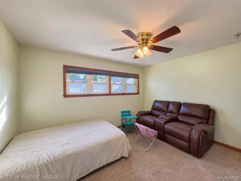 Bedroom - 11 Custer Ct, Monroe, MI 48161 photo 5 of 6