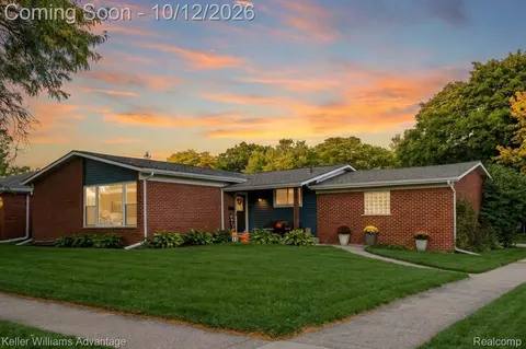 14208 Denne St, Livonia, MI 48154
