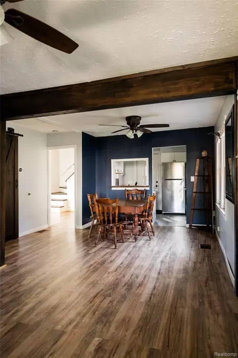 Dining - 770 E Hazelhurst St, Ferndale, MI 48220 photo 4 of 5