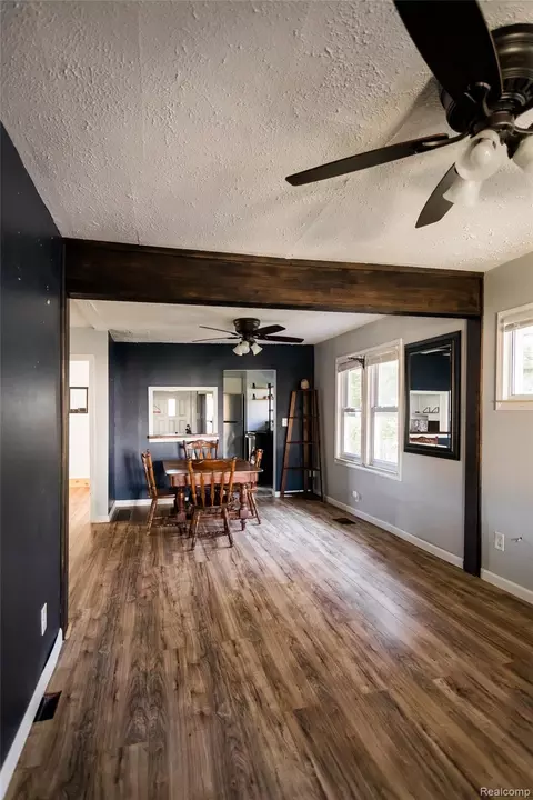 Dining - 770 E Hazelhurst St, Ferndale, MI 48220 photo 3 of 5