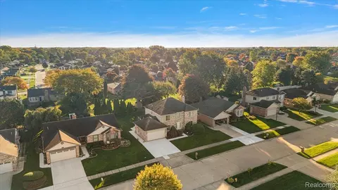 View/Area - 46850 Barbara Dr, Macomb, MI 48044 photo 4 of 9