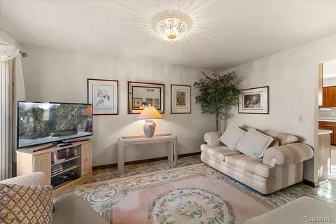 Living - 46850 Barbara Dr, Macomb, MI 48044 photo 2 of 6