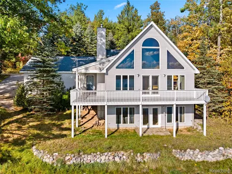 7267 Arrowroot Trl, Hayes, MI 49735