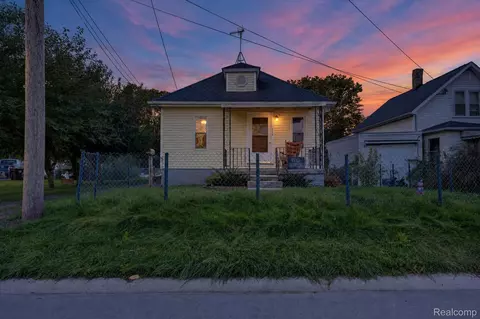 Other - 1116 E 8th St, Monroe, MI 48161 photo 2 of 10