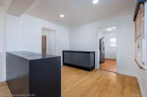 Other - 16320 Aurora Ave, Eastpointe, MI 48021 photo 4 of 6
