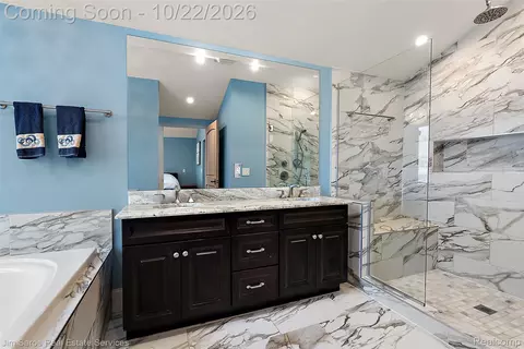 Bath - 34376 Jefferson Ave, Harrison, MI 48045 photo 2 of 6