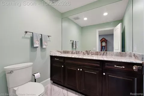 Bath - 34376 Jefferson Ave, Harrison, MI 48045 photo 1 of 6