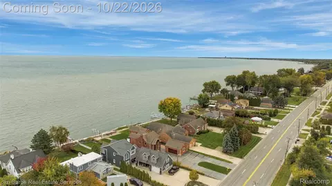 View/Area - 34376 Jefferson Ave, Harrison, MI 48045 photo 2 of 3
