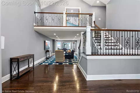 Entry Way - 34376 Jefferson Ave, Harrison, MI 48045 photo 2 of 5