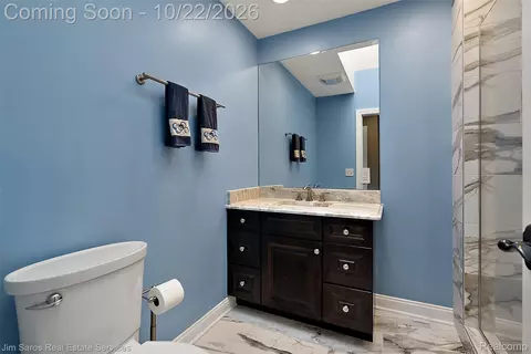 Bath - 34376 Jefferson Ave, Harrison, MI 48045 photo 5 of 6