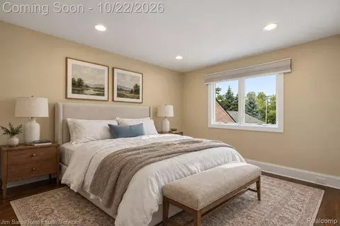 Bedroom - 34376 Jefferson Ave, Harrison, MI 48045 photo 3 of 4