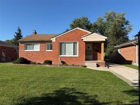 28510 Cleveland St, Livonia, MI 48150