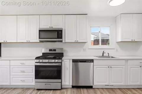 Kitchen - 15574 Brandt St, Romulus, MI 48174 photo 1 of 3