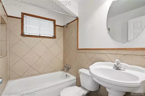 Bath - 15574 Brandt St, Romulus, MI 48174 photo 1 of 4