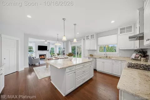 Kitchen - 1885 Euler Rd, Brighton, MI 48114 photo 2 of 5